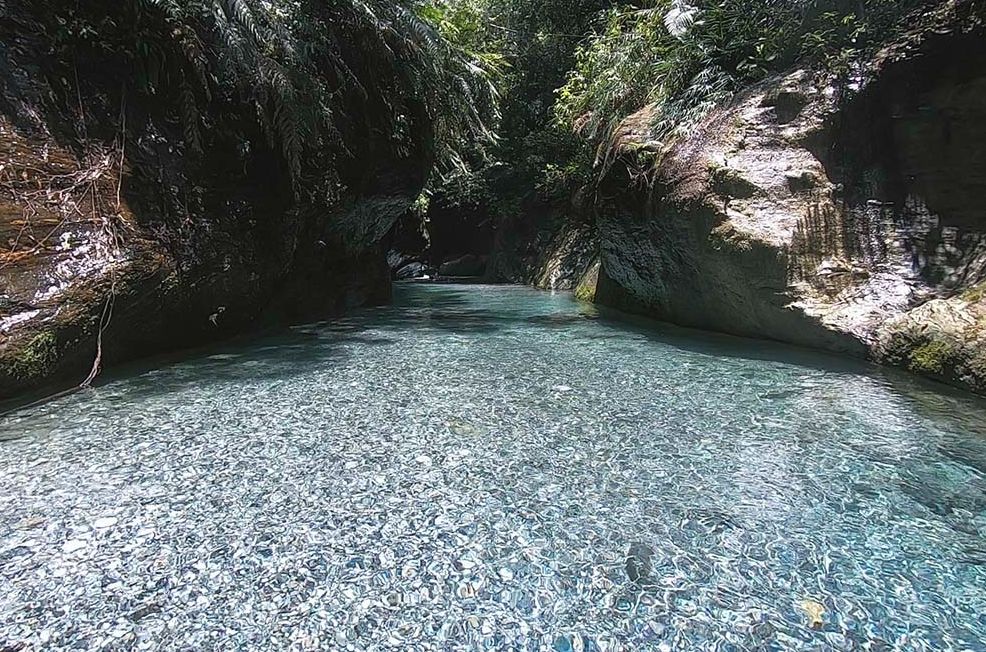 白鮑溪峽谷 白鮑溪峽谷